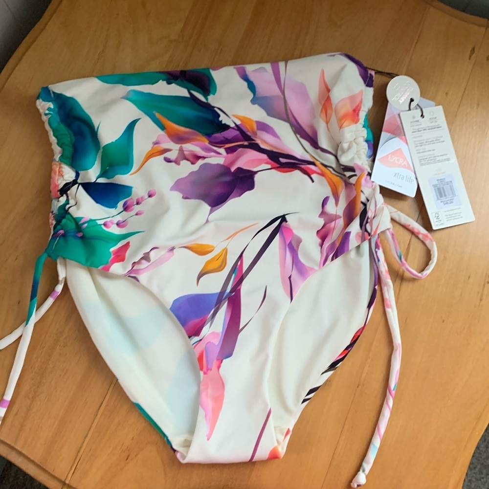 Calia Carrie Underwood XS Swim Collection High Rise Bottoms Ruched Sides NWT